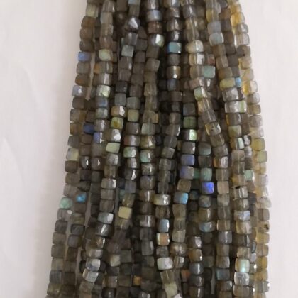 FILI LABRADORITE, SFACCETTATO