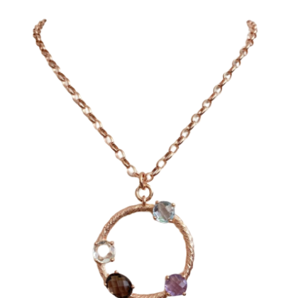 Collana con pietre naturali