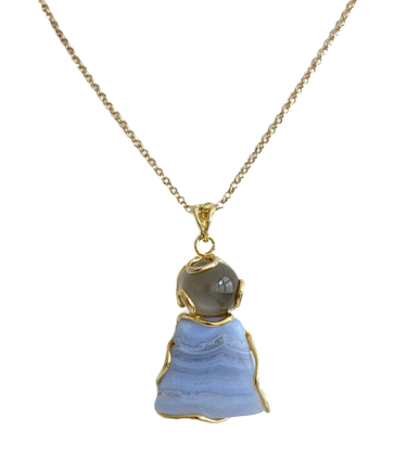 Collana con Pietra di Luna e Calcedonio, Taglio Cabochon