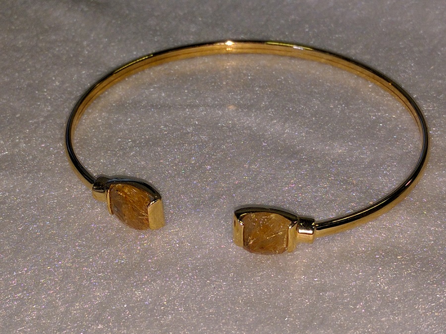 BRACCIALE CON QUARZO RUTILANO 12x12