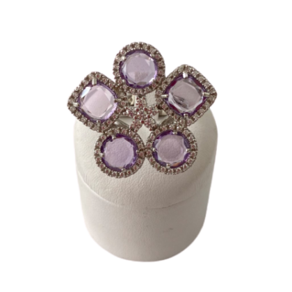 Anello con pietre naturali e zirconi