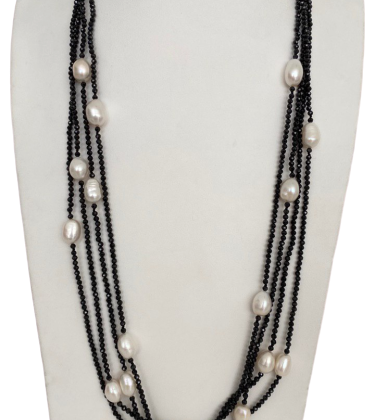 COLLANA MULTIFILI IN SPINELLO NERO E PERLE D'ACQUA DOLCE