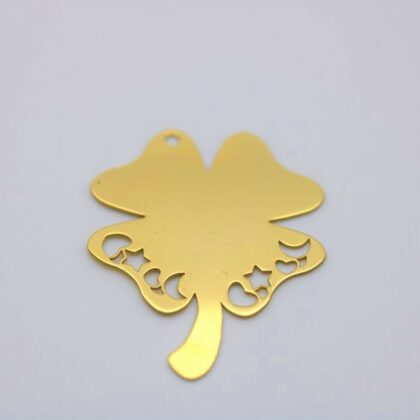 Pendente forma quadrifoglio