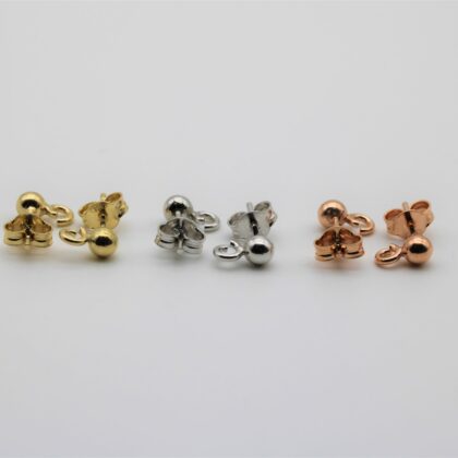 Orecchini a perno con pallina