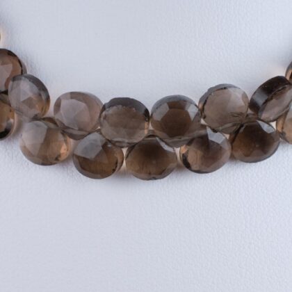 Fili di gocce piatte a castagna, quarzo fumè