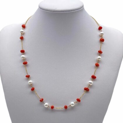 Collana con corallo e perle
