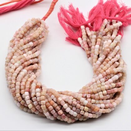 Opale rosa cubetti 5x5