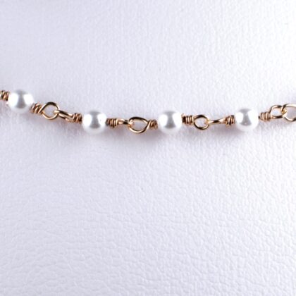 Catena a rosario con perle sintetiche