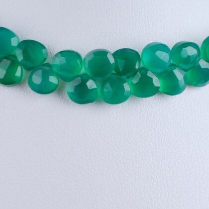 Fili di gocce piatte forma a castagna, onice verde