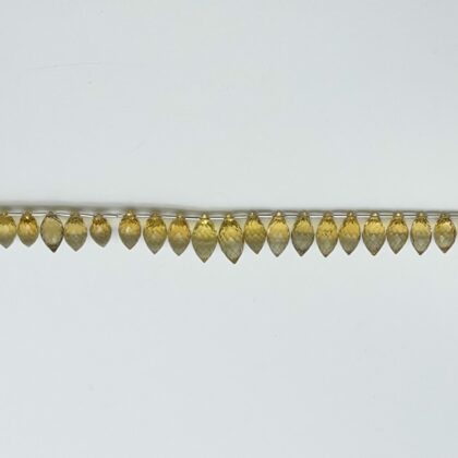 Quarzo miele taglio marquise