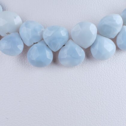 Filo di gocce piatte a castagna, calcedonio