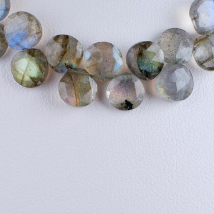 Filo di gocce piatte a castagna, labradorite