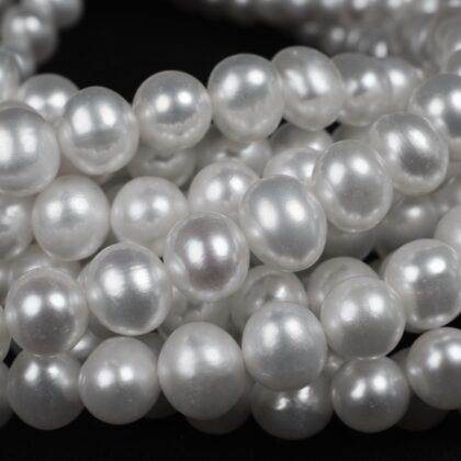 Round pearls Ø 5/5.5